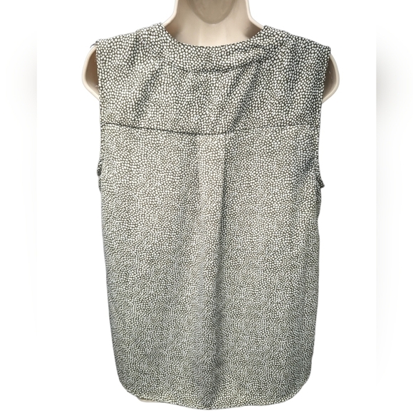 Liz Claiborne Chiffon Sleeveless V Neck Top Sz L - Picture 2 of 11